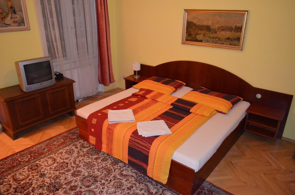 Ab Apartments Karlovy Vary Habitación foto